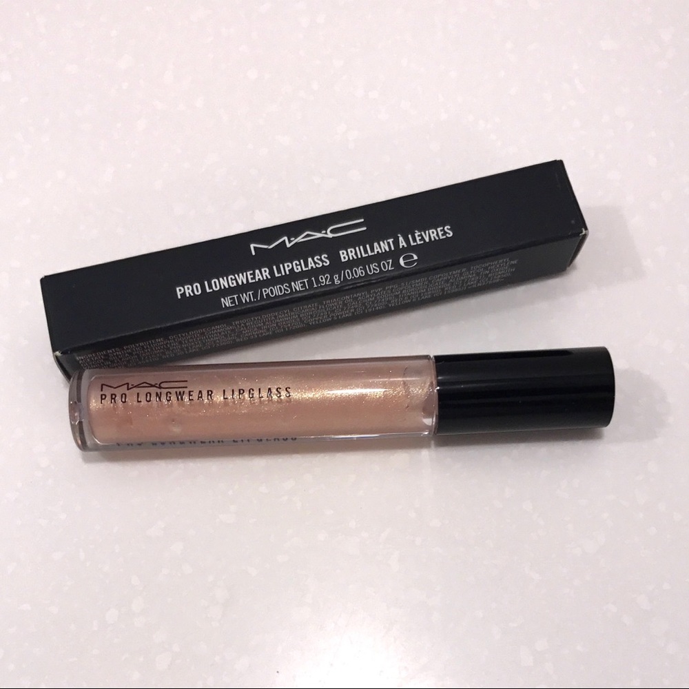 MAC PRO LONGWEAR LIPGLASS BOUNDLESSLY BEIGE BNIB